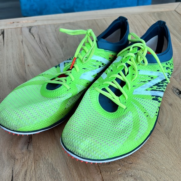 New Balance LD 5000 Track Shoes - Picture 2 of 5